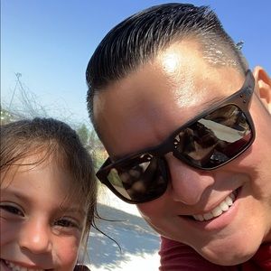 Meet your Posher, Gildardo